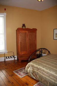 The Harbourfront Inn Sainte-Catherine 외부 사진