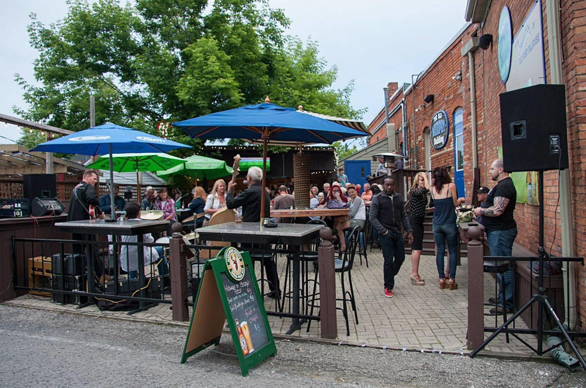The Harbourfront Inn Sainte-Catherine 외부 사진